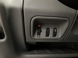 Renault Trafic Trafic New (FL) Van 2.0 dCi 16V 115 (M9R-692(M9R-F6)) [84kW]  (08-2006=
/06-2014) picture 25