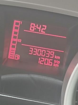 Seat Ibiza Ibiza ST (6J8) Combi 1.2 TDI Ecomotive (CFWA) [55kW]  (04-2010/05-2015=
) picture 2