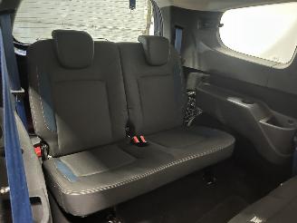 Dacia Lodgy Lodgy (JS/SD0J) MPV 1.2 TCE 16V (H5F-402(H5F-C4)) [85kW]  (03-2012/...=
) picture 19