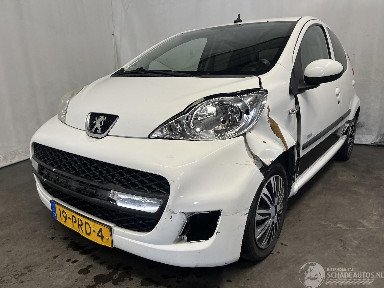Peugeot 107 107 Hatchback 1.0 12V (384F(1KR)) [50kW]  (06-2005/05-2014)