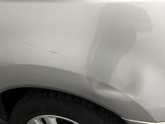 Renault Koleos Koleos I SUV 2.5 16V (2TR-702) [126kW]  (09-2008/06-2017) picture 13