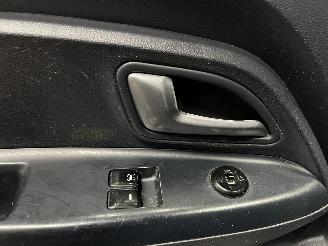 Kia Rio Rio III (UB) Hatchback 1.2 CVVT 16V (G4LA5) [63kW]  (09-2011/12-2017) picture 28
