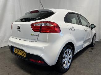 Kia Rio Rio III (UB) Hatchback 1.2 CVVT 16V (G4LA5) [63kW]  (09-2011/12-2017) picture 5