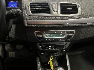 Renault Mégane Megane III Grandtour (KZ) Combi 5-drs 1.2 16V TCE 115 (H5F-400(H5F-A4)=
) [85kW]  (03-2012/02-2016) picture 17