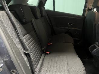 Renault Mégane Megane III Grandtour (KZ) Combi 5-drs 1.2 16V TCE 115 (H5F-400(H5F-A4)=
) [85kW]  (03-2012/02-2016) picture 12