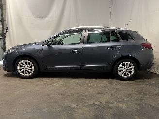 Renault Mégane Megane III Grandtour (KZ) Combi 5-drs 1.2 16V TCE 115 (H5F-400(H5F-A4)=
) [85kW]  (03-2012/02-2016) picture 4