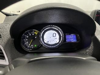 Renault Mégane Megane III Grandtour (KZ) Combi 5-drs 1.2 16V TCE 115 (H5F-400(H5F-A4)=
) [85kW]  (03-2012/02-2016) picture 19