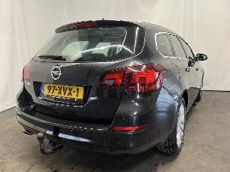 Opel Astra Astra J Sports Tourer (PD8/PE8/PF8) Combi 1.4 Turbo 16V (A14NET(Euro 5=
)) [88kW]  (10-2010/04-2016) picture 5