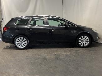 Opel Astra Astra J Sports Tourer (PD8/PE8/PF8) Combi 1.4 Turbo 16V (A14NET(Euro 5=
)) [88kW]  (10-2010/04-2016) picture 7