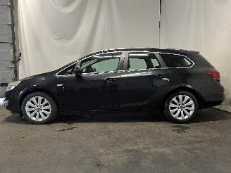 Opel Astra Astra J Sports Tourer (PD8/PE8/PF8) Combi 1.4 Turbo 16V (A14NET(Euro 5=
)) [88kW]  (10-2010/04-2016) picture 4