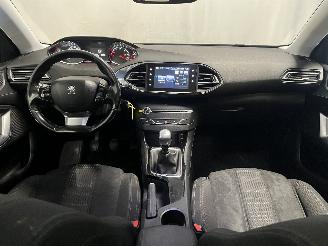 Peugeot 308 308 SW (L4/L9/LC/LJ/LR) Combi 5-drs 1.6 BlueHDi 120 (DV6FC(BHZ)) [88kW=
]  (03-2014/12-2021) picture 18