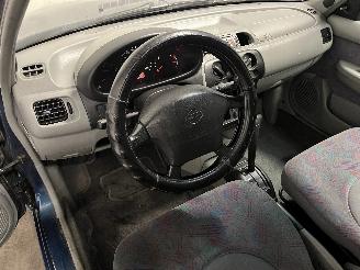 Nissan Micra Micra (K11) Hatchback 1.3 LX,SLX 16V (CG13DE) [55kW]  (08-1992/09-2000=
) picture 17