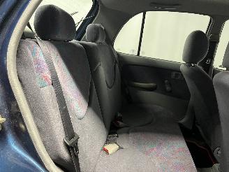 Nissan Micra Micra (K11) Hatchback 1.3 LX,SLX 16V (CG13DE) [55kW]  (08-1992/09-2000=
) picture 15