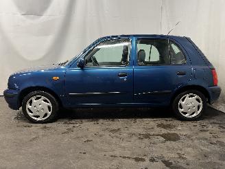 Nissan Micra Micra (K11) Hatchback 1.3 LX,SLX 16V (CG13DE) [55kW]  (08-1992/09-2000=
) picture 3