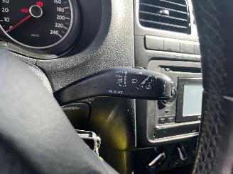 Volkswagen Polo Polo V (6R) Hatchback 1.2 TDI 12V BlueMotion (CFWA(Euro 5)) [55kW]  (1=
0-2009/05-2014) picture 27