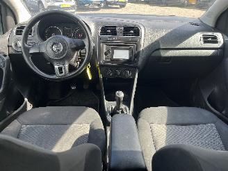Volkswagen Polo Polo V (6R) Hatchback 1.2 TDI 12V BlueMotion (CFWA(Euro 5)) [55kW]  (1=
0-2009/05-2014) picture 22