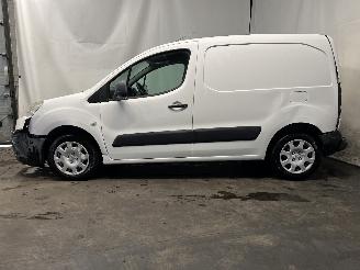 Peugeot Partner Partner (GC/GF/GG/GJ/GK) Van 1.6 HDI, BlueHDI 75 (DV6FE(BHW)) [55kW]  =
(07-2011/12-2018) picture 4