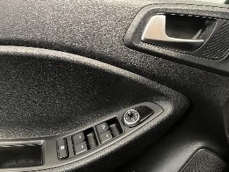 Hyundai I-20 i20 (GBB) Hatchback 1.0 T-GDI 120 12V (G3LC) [88kW]  (01-2016/08-2020)= picture 23
