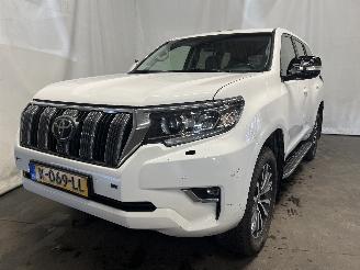 damaged passenger cars Toyota Landcruiser Land Cruiser (J15) Hardtop Terreinwagen 2.8 D-4D 16V (1GD-FTV) [150kW]=
  (07-2020/...) 2021/2