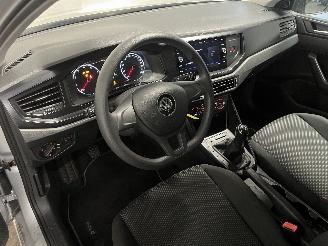 Volkswagen Polo Polo VI (AW1) Hatchback 5-drs 1.0 MPi 12V (DFNB) [48kW]  (06-2017/02-2=
020) picture 15
