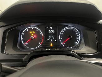 Volkswagen Polo Polo VI (AW1) Hatchback 5-drs 1.0 MPi 12V (DFNB) [48kW]  (06-2017/02-2=
020) picture 18