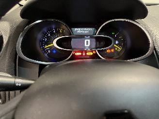 Renault Clio Clio IV Estate/Grandtour (7R) Combi 5-drs 1.5 Energy dCi 75 FAP (K9K-6=
12) [55kW]  (01-2013/08-2021) picture 15