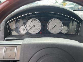 Chrysler 300 C 300 C Sedan 2.7 V6 24V (EER) [142kW]  (09-2004/12-2012) picture 22