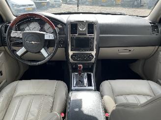 Chrysler 300 C 300 C Sedan 2.7 V6 24V (EER) [142kW]  (09-2004/12-2012) picture 18