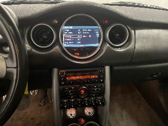 Mini Mini Mini (R50/53) Hatchback 1.6 16V Cooper S (W11-B16A) [125kW]  (07-2004/=
09-2006) picture 17
