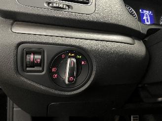 Volkswagen Sharan Sharan (7N) MPV 2.0 TDI 16V (DFLA) [110kW]  (05-2015/10-2020) picture 24