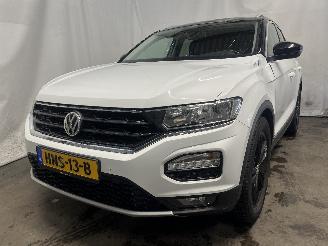Schadeauto Volkswagen T-Roc T-Roc I SUV 1.0 TSI 12V BlueMotion (DKRF) [85kW]  (07-2017/11-2020) 2019/6