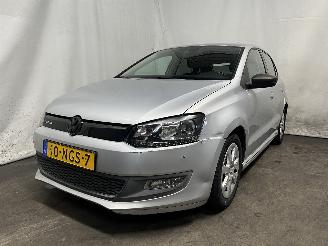 skadebil auto Volkswagen Polo Polo V (6R) Hatchback 1.2 TDI 12V BlueMotion (CFWA(Euro 5)) [55kW]  (1=
0-2009/05-2014) 2010/9