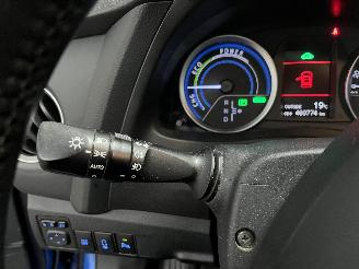 Toyota Auris Auris Touring Sports (E18) Combi 1.8 16V Hybrid (2ZRFXE) [100kW]  (07-=
2013/12-2018) picture 23