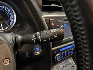 Toyota Auris Auris Touring Sports (E18) Combi 1.8 16V Hybrid (2ZRFXE) [100kW]  (07-=
2013/12-2018) picture 22