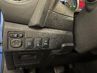 Toyota Auris Auris Touring Sports (E18) Combi 1.8 16V Hybrid (2ZRFXE) [100kW]  (07-=
2013/12-2018) picture 24