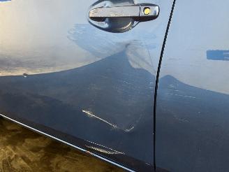 Toyota Auris Auris Touring Sports (E18) Combi 1.8 16V Hybrid (2ZRFXE) [100kW]  (07-=
2013/12-2018) picture 12