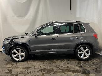 Volkswagen Tiguan Tiguan (5N1/2) SUV 1.4 TSI 16V (CAVA(Euro 5)) [110kW]  (05-2008/07-201=
8) picture 4