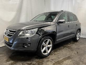 Volkswagen Tiguan Tiguan (5N1/2) SUV 1.4 TSI 16V (CAVA(Euro 5)) [110kW]  (05-2008/07-201=
8) picture 3