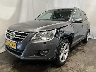 Coche accidentado Volkswagen Tiguan Tiguan (5N1/2) SUV 1.4 TSI 16V (CAVA(Euro 5)) [110kW]  (05-2008/07-201=
8) 2011/6
