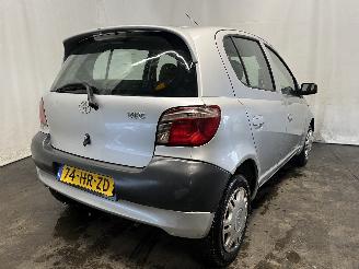 Toyota Yaris Yaris (P1) Hatchback 1.0 16V VVT-i (1SZFE) [50kW]  (04-1999/09-2005) picture 5