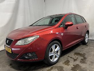 Seat Ibiza Ibiza ST (6J8) Combi 1.6 TDI 105 (CAYC) [77kW]  (03-2010/05-2015) picture 3