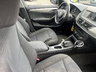 BMW X1 X1 (E84) SUV sDrive 18d 2.0 16V (N47-D20C) [105kW]  (12-2009/06-2015) picture 15