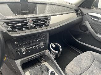 BMW X1 X1 (E84) SUV sDrive 18d 2.0 16V (N47-D20C) [105kW]  (12-2009/06-2015) picture 22