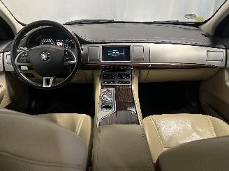 Jaguar XF XF Sportbrake Combi 2.2 D 16V (224DT(DW12C)) [120kW]  (09-2012/04-2014=
) picture 10