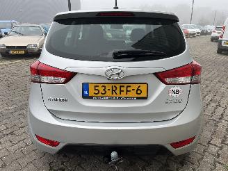 Hyundai Ix20 iX20 (JC) SUV 1.6i 16V (G4FC-G) [92kW]  (11-2010/07-2019) picture 8