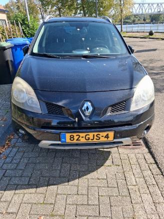 Schadeauto Renault Koleos Koleos I SUV 2.5 16V (2TR-700) [126kW]  (09-2008/06-2017) 2008/7