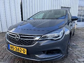 damaged passenger cars Opel Astra Astra K Hatchback 5-drs 1.0 Turbo 12V (B10XFT(Euro 6)) [77kW]  (10-201=
5/12-2022) 2015/12