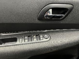 Peugeot 3008 3008 I (0U/HU) MPV 2.0 HYbrid4 16V (DW10CTED4(RHC)) [147kW]  (02-2011/=
08-2016) picture 22