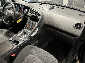 Peugeot 3008 3008 I (0U/HU) MPV 2.0 HYbrid4 16V (DW10CTED4(RHC)) [147kW]  (02-2011/=
08-2016) picture 12