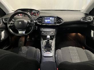 Peugeot 308 308 SW (L4/L9/LC/LJ/LR) Combi 5-drs 1.2 12V e-THP PureTech 130 (EB2DTS=
(HNY)) [96kW]  (03-2014/06-2021) picture 12